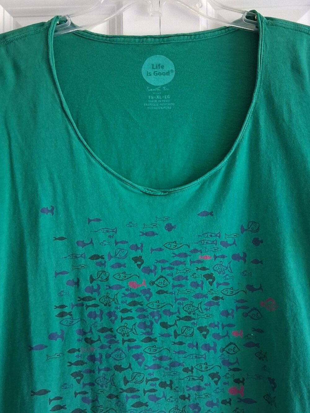 Life is Good Smooth Tee Short Sleeve Fish-Themed Green Tee Women's Size XL - Picture 2 of 11